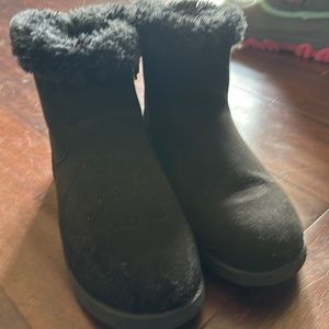 Black cat & jack girls boots. Side zip. Size 3